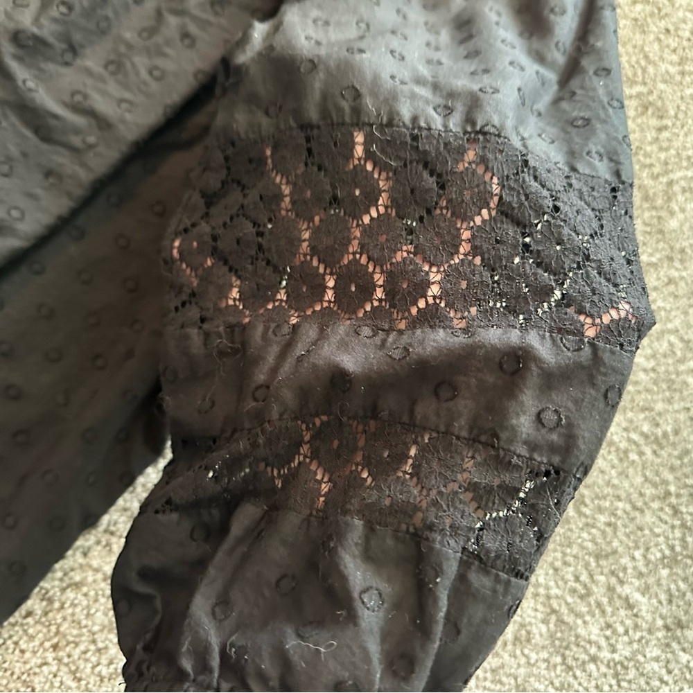 TORRID 00 0X XL Black Poplin Blouse Lace & Dot Detail R $59 - Picture 10 of 13